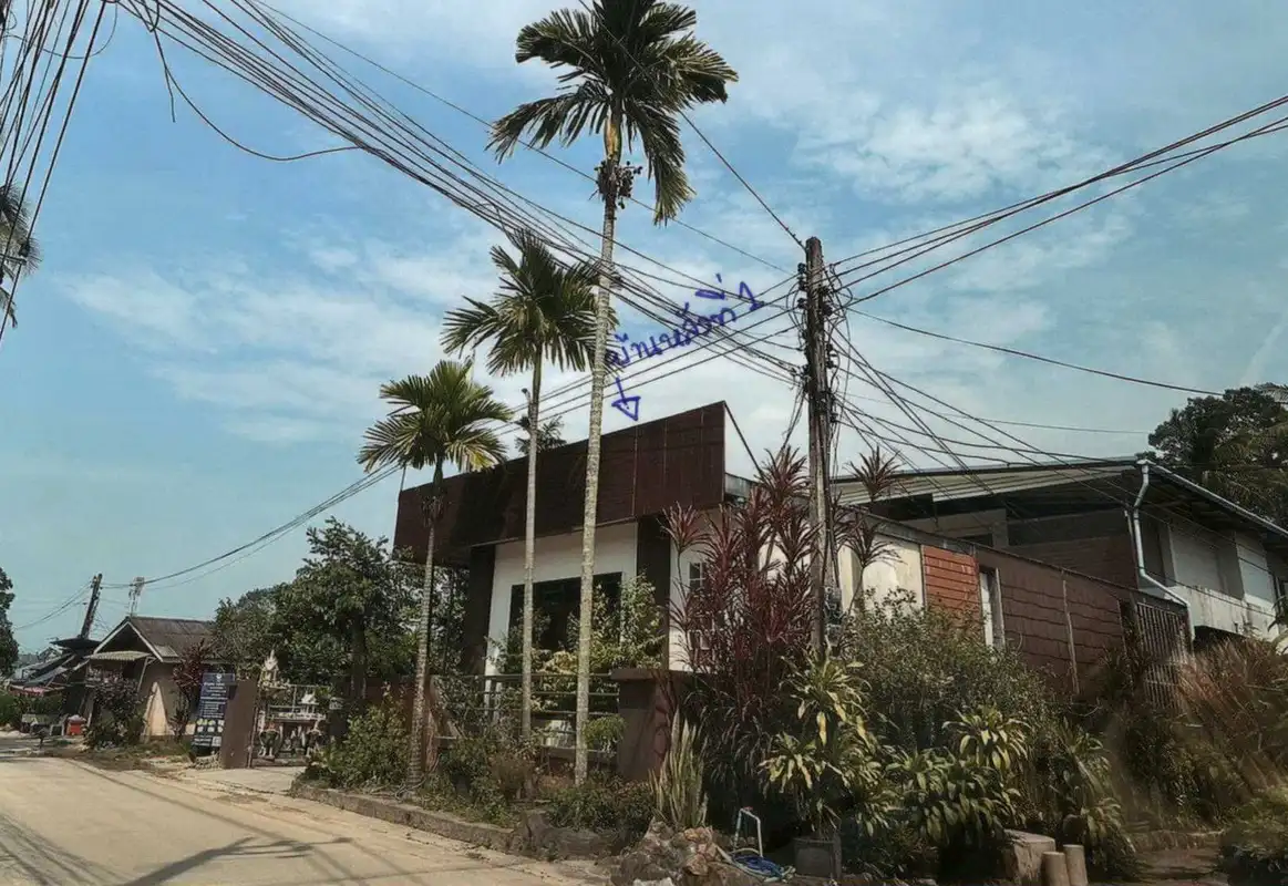 Auction house Maenam 137 sqm